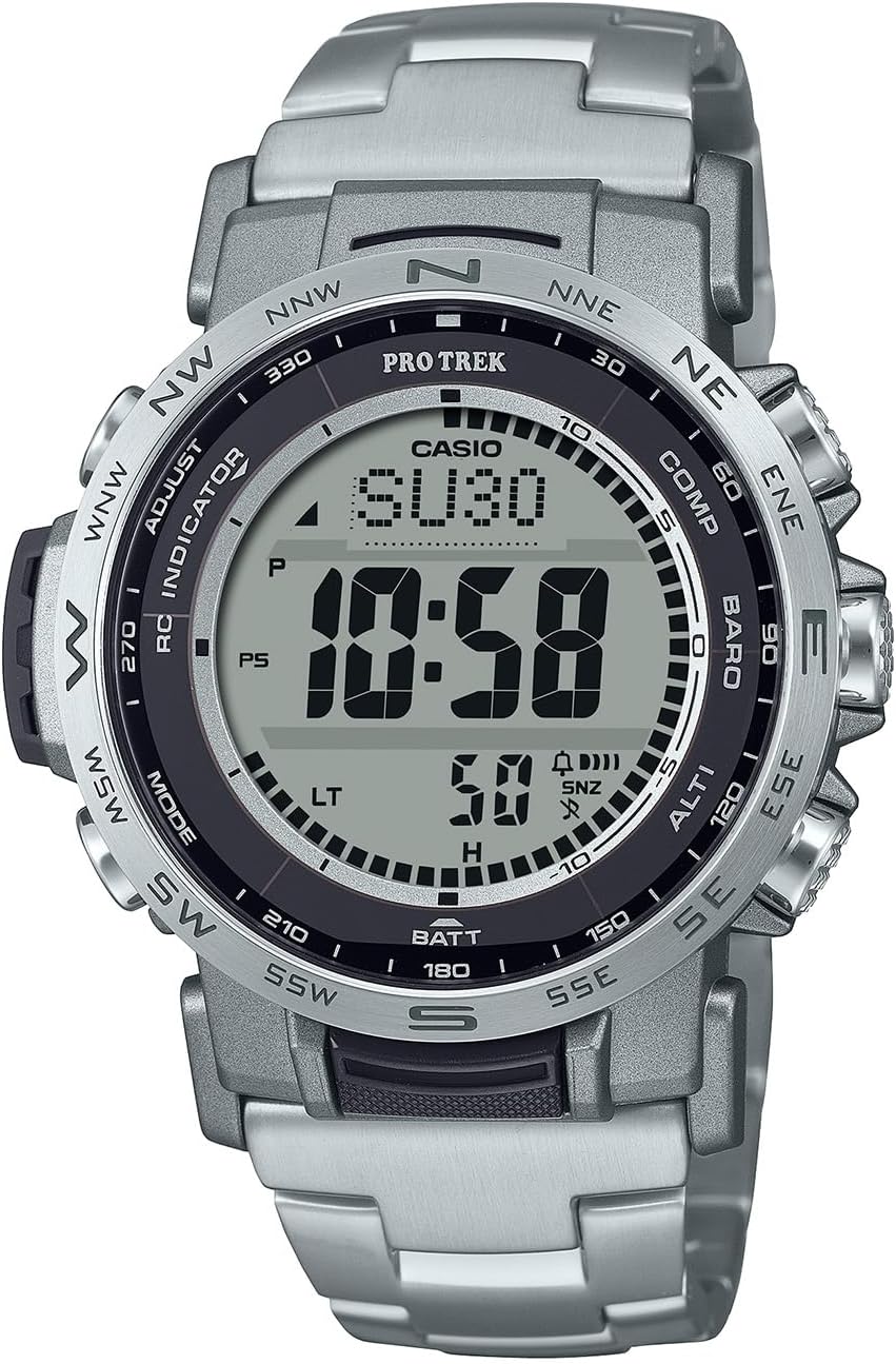 Reloj CASIO Pro Trek PRW-35TLD-7JF con cristal de zafiro y correa de titanio