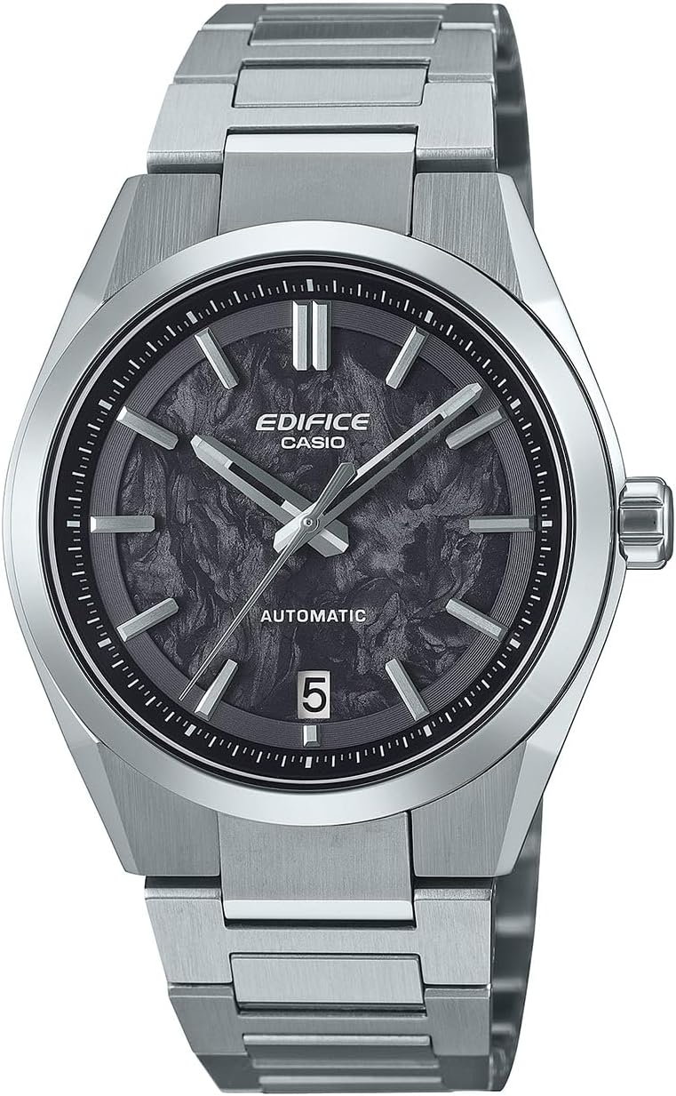Reloj CASIO EDIFICE EFK-100YCD-1AJF con cristal de zafiro y diseño en carbono forjado.